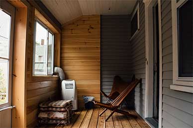 Galery Image
